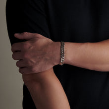 Load image into Gallery viewer, qvotb