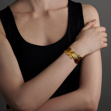 Load image into Gallery viewer, qvotb
