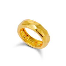 Load image into Gallery viewer, Wide Faceted Band
