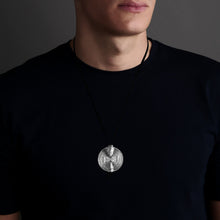 Load image into Gallery viewer, Ciosan Medallion
