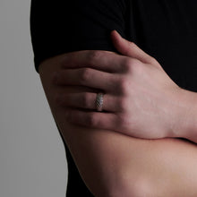 Load image into Gallery viewer, qvotb
