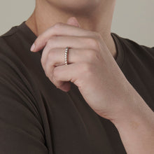 Load image into Gallery viewer, qvotb
