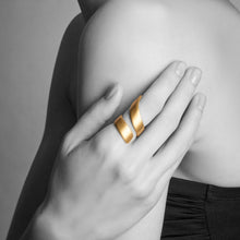 Load image into Gallery viewer, qvotb
