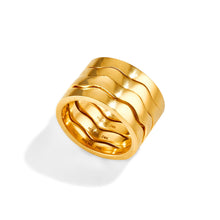 Load image into Gallery viewer, Wave Stacking Ring Set
