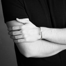 Load image into Gallery viewer, qvotb
