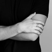 Load image into Gallery viewer, qvotb
