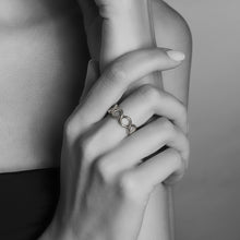 Load image into Gallery viewer, qvotb
