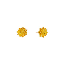 Load image into Gallery viewer, Water Lily Earrings
