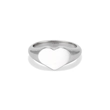 Load image into Gallery viewer, Heart Signet Ring
